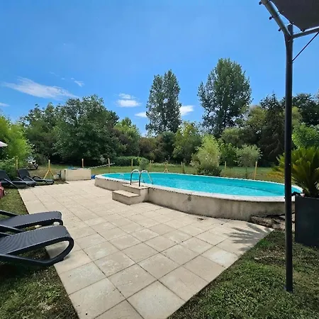 Maison Avec Piscine Partagee - 6 Pers. - Fr-1-616-599 Holiday home