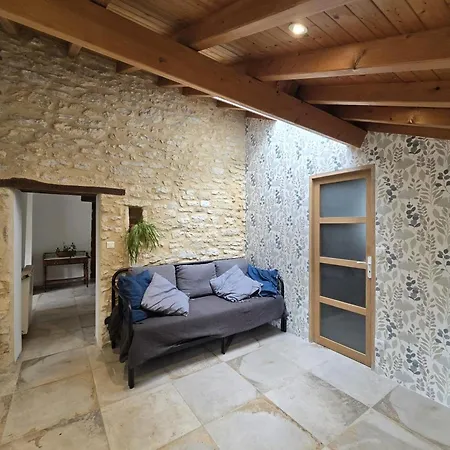 Holiday home Maison Avec Piscine Partagee - 6 Pers. - Fr-1-616-599