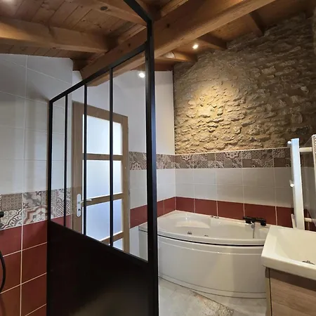 Maison Avec Piscine Partagee - 6 Pers. - Fr-1-616-599 * Montignac-Lascaux