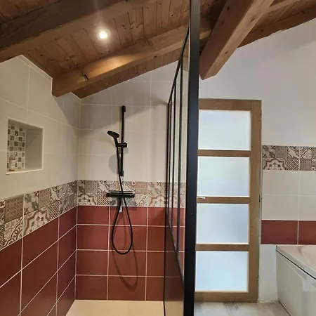 Maison Avec Piscine Partagee - 6 Pers. - Fr-1-616-599 펜션 몽티냑